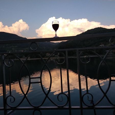Vila Oaza - Zvornicko Jezero Zvornik Exterior foto